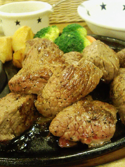 カットステーキ250g